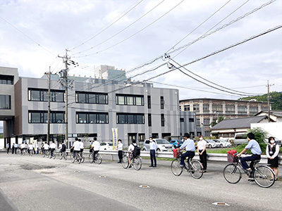 静清高等学校前『令和４年 夏の交通安全県民運動』交通安全活動4