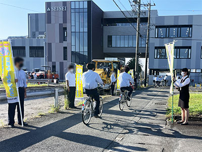 静清高等学校前『秋の全国交通安全運動』交通安全活動3