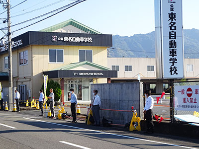 東名自動車学校前にて『秋の全国交通安全運動』の交通安全活動を実施3