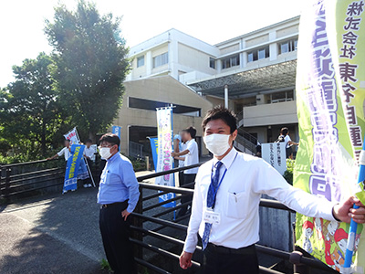 藤枝西高等学校前にて『夏の交通安全県民運動』1