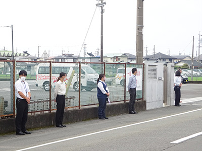 当校前にて『夏の交通安全県民運動』3