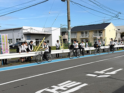 静清高等学校近郊の通学路
