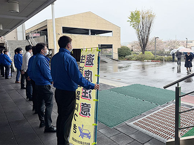 藤枝西高等学校の北門前通学路