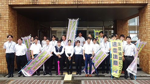 藤枝西高等学校前にて『夏の交通安全県民運動』の立哨活動を実施【バナー画像】