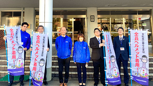 藤枝北高等学校前にて『年末の交通安全県民運動』の立哨活動を実施【バナー画像】